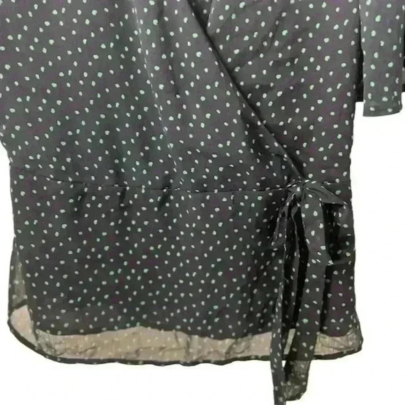 Pleoine Women's Polka Dot Faux Wrap Tie Blouse Navy with dots Green Size M - Picture 9 of 14